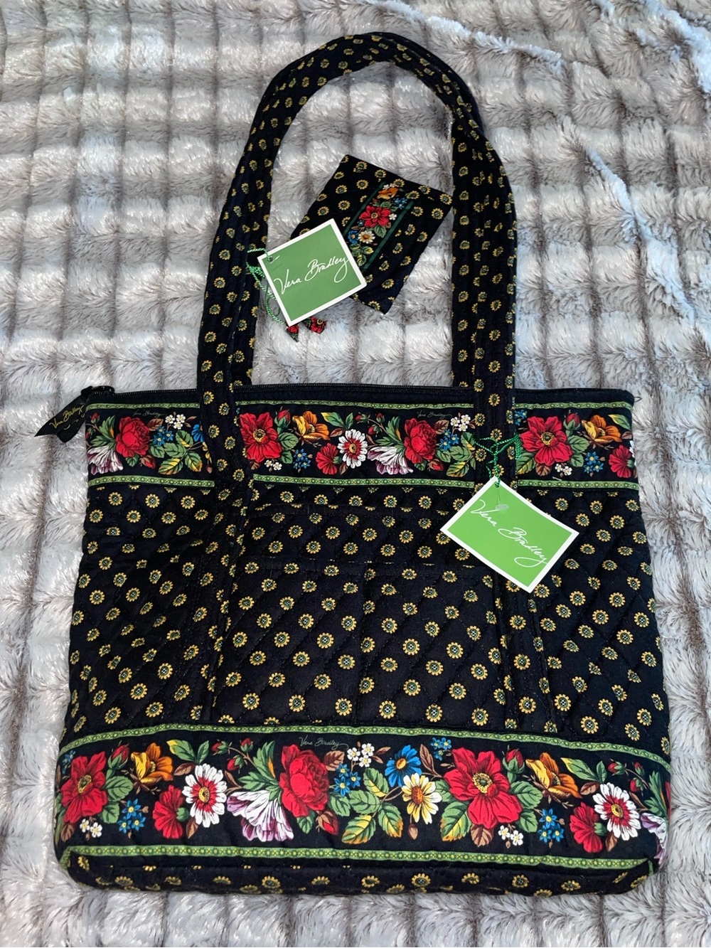 Vera Bradley Vibrant Black Zip Tote Wallet NWT